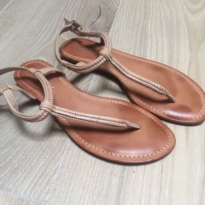 Gianni Bini sandals